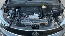 Vauxhall Crossland 1.2 Turbo SRi Nav 5dr Petrol Hatchback